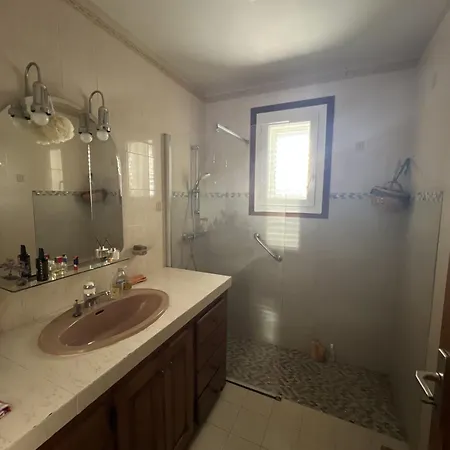 Santa Rita Villa *
