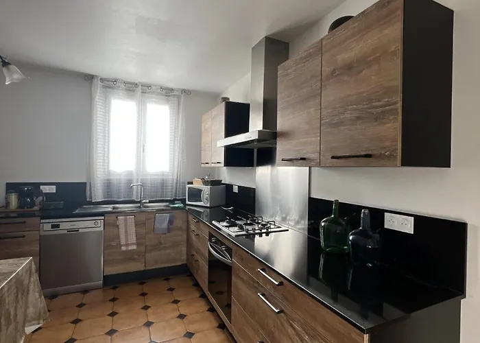 Santa Rita Villa