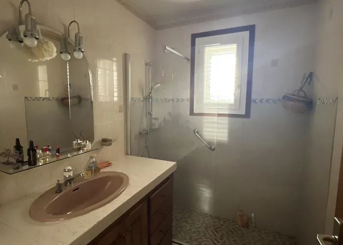Santa Rita Villa *