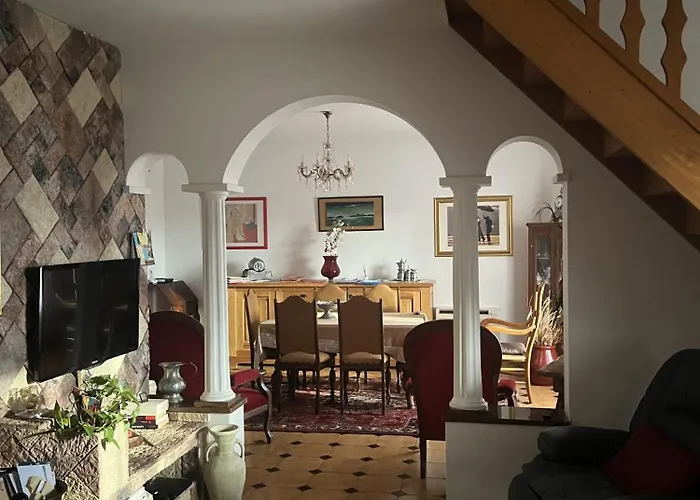 Santa Rita Villa